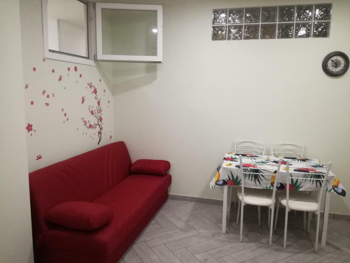 Appartamento In Seminterrato Zannone Sabaudia Buitenkant foto