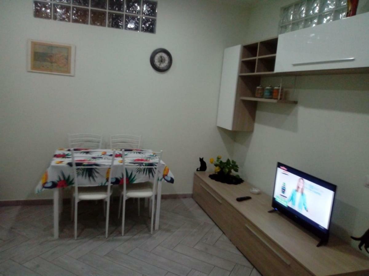 Appartamento In Seminterrato Zannone Sabaudia Buitenkant foto